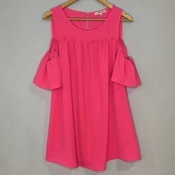 Andreé by Unit cold shoulder flutter top hot pink M - Picture 1 of 6